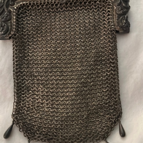 Vintage Chainmail Evening Bag - Picture 2 of 8